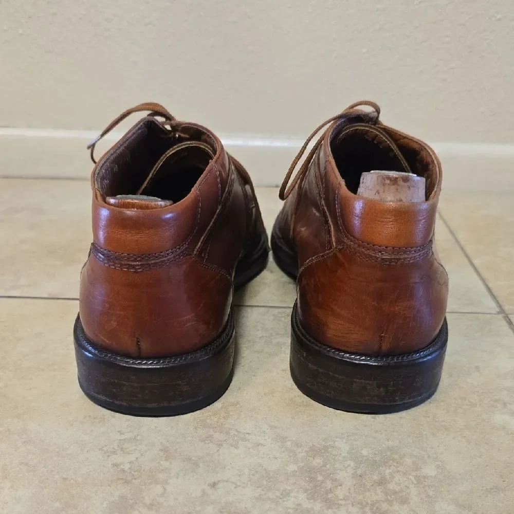 Classic Brown Leather Oxford Shoes